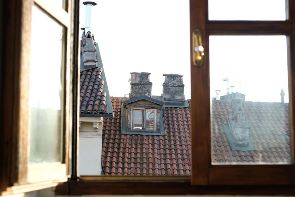 Charming Attic In Centre Appartement *