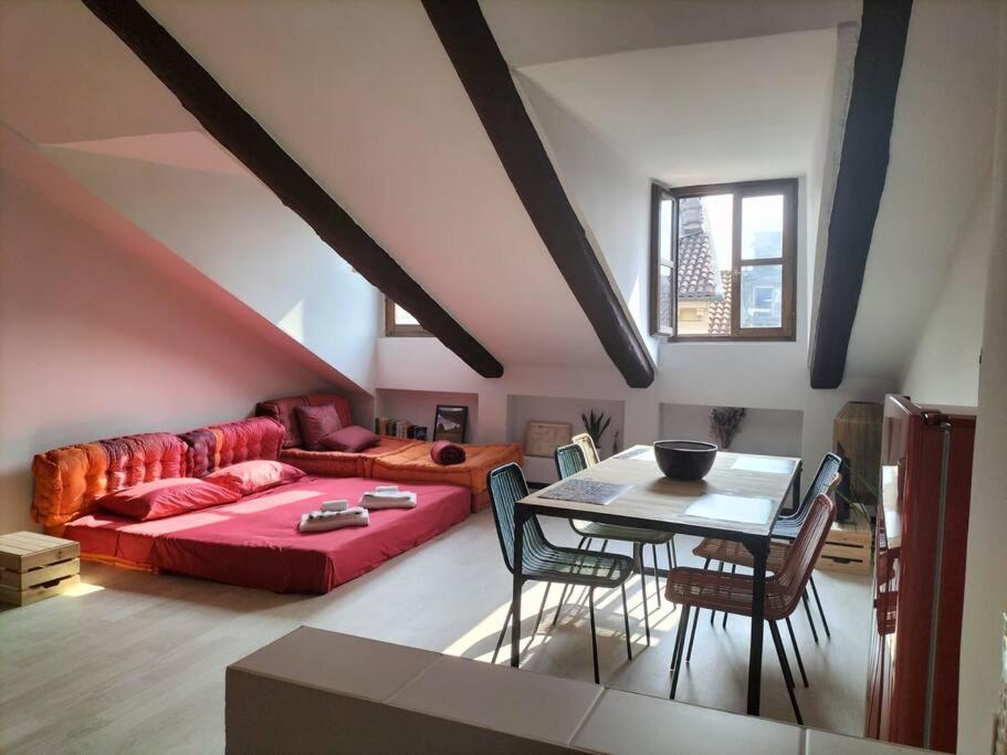 Charming Attic In Centre